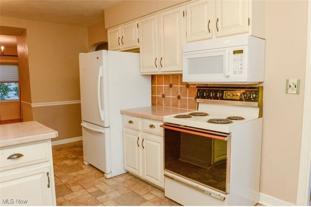 148 Marcia Drive, Youngstown, OH 44515