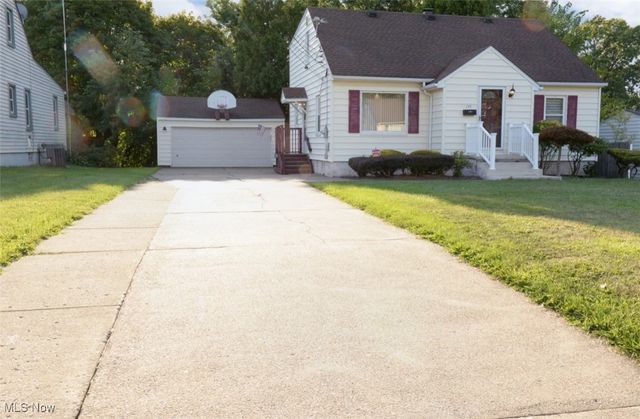 148 Marcia Drive, Youngstown, OH 44515