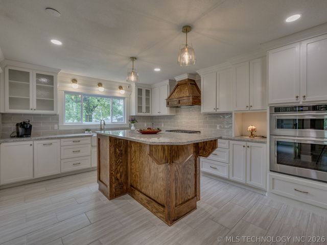 908 SE 3rd Street, Wagoner, OK 74477
