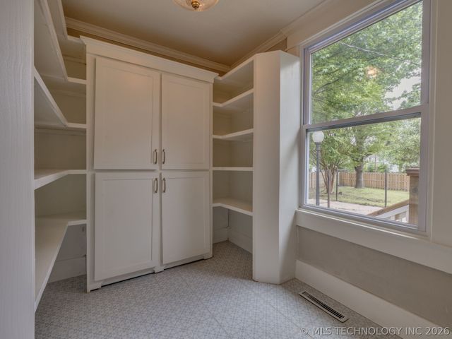 908 SE 3rd Street, Wagoner, OK 74477