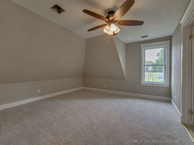 908 SE 3rd Street, Wagoner, OK 74477