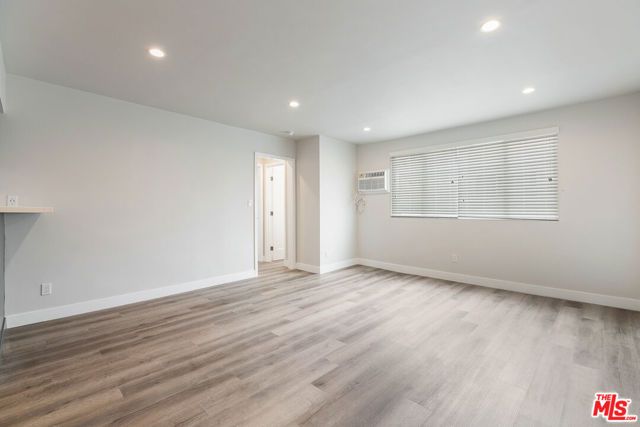 2401 S SYCAMORE Avenue 7, Los Angeles, CA 90016