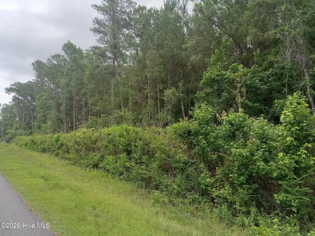 6735 Richardson Drive NW, Ocean Isle Beach, NC 28469