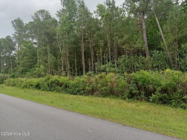 6735 Richardson Drive NW, Ocean Isle Beach, NC 28469