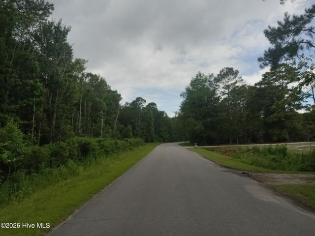6735 Richardson Drive NW, Ocean Isle Beach, NC 28469