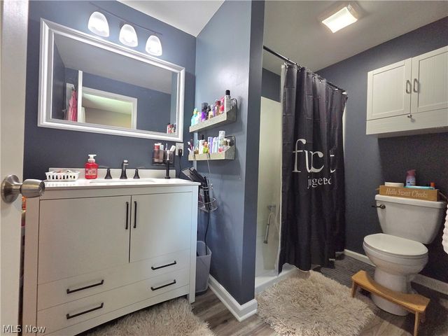 9856 Dupont Drive, Columbia Station, OH 44028