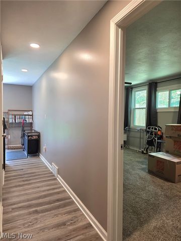 9856 Dupont Drive, Columbia Station, OH 44028