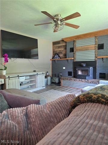 9856 Dupont Drive, Columbia Station, OH 44028