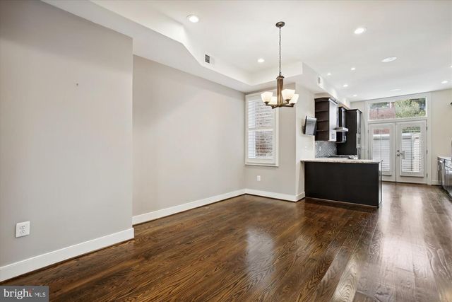 1109 I ST NE, Washington, DC 20002