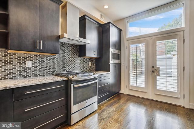 1109 I ST NE, Washington, DC 20002