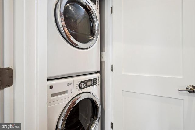 1109 I ST NE, Washington, DC 20002