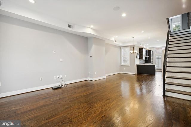 1109 I ST NE, Washington, DC 20002