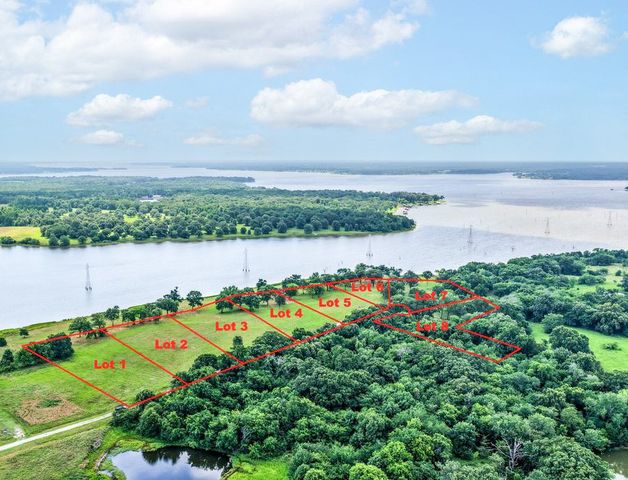 343 Private Road 7327, Emory, TX 75440