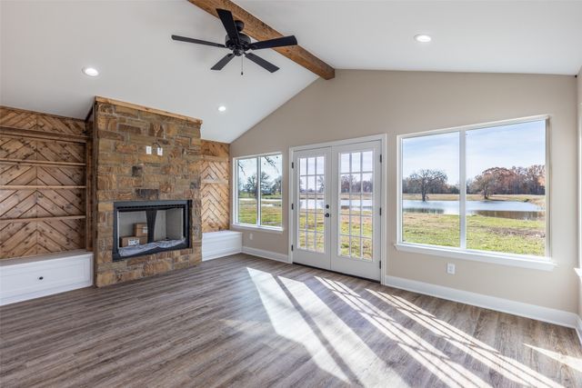 343 Private Road 7327, Emory, TX 75440