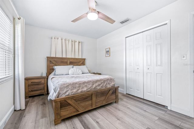 2991 38TH STREET N, St Petersburg, FL 33713