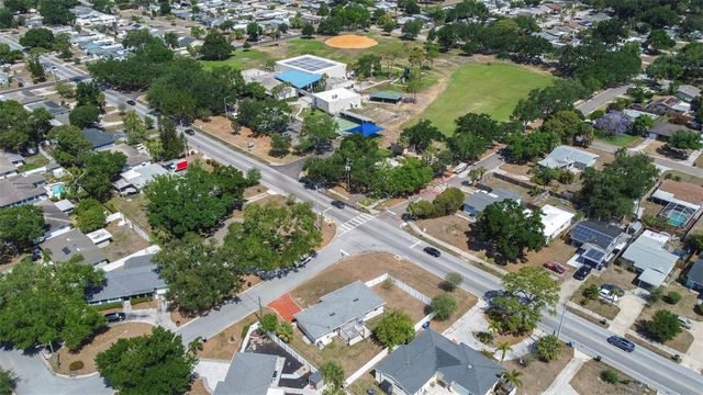 2991 38TH STREET N, St Petersburg, FL 33713