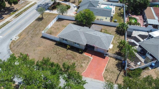 2991 38TH STREET N, St Petersburg, FL 33713