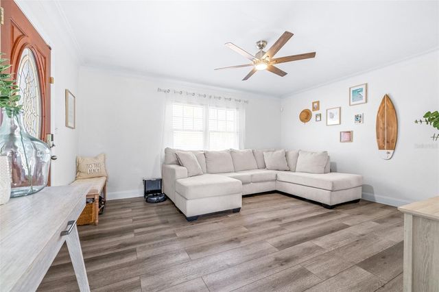 2991 38TH STREET N, St Petersburg, FL 33713