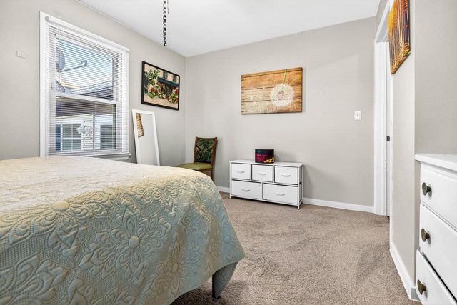 934 W 9TH AVENUE, Oshkosh, WI 54902