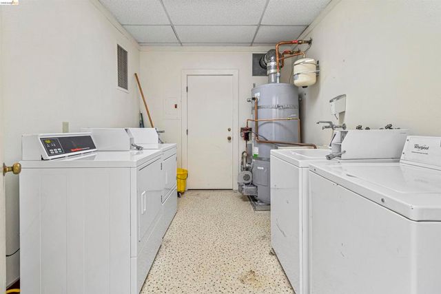 1732 University Ave, Berkeley, CA 94705