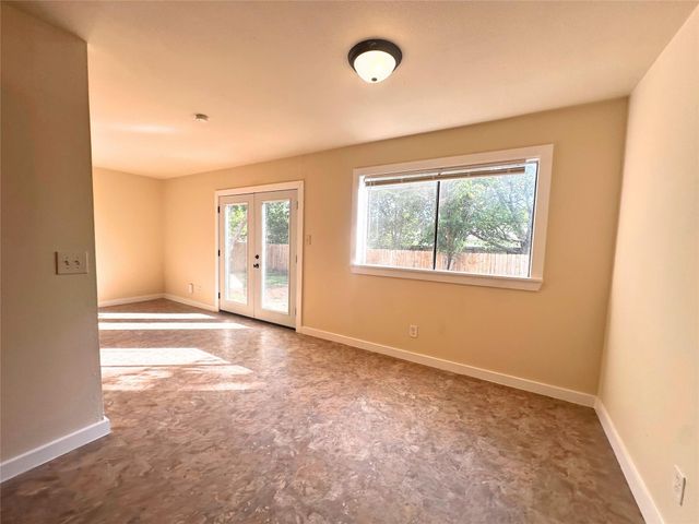 2525 Dovemeadow DR, Austin, TX 78744