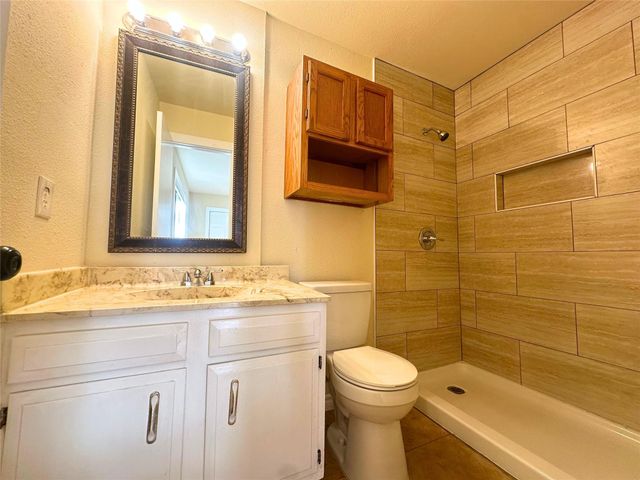 2525 Dovemeadow DR, Austin, TX 78744
