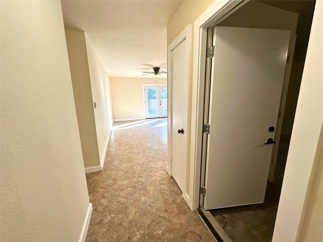 2525 Dovemeadow DR, Austin, TX 78744