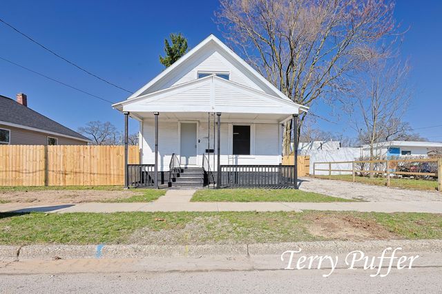 1759 Pine Street, Muskegon, MI 49442