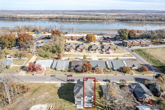 512 W 2nd Street, Washington, MO 63090