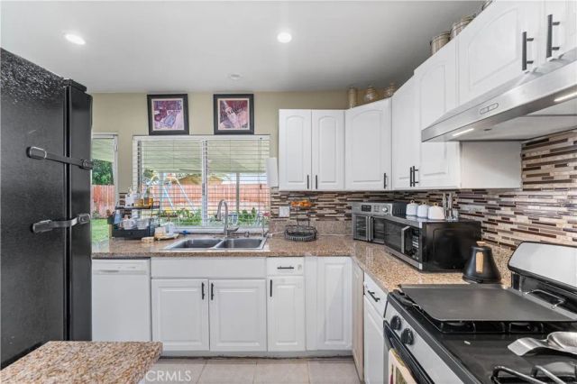 44202 E 4th Street, Lancaster, CA 93535