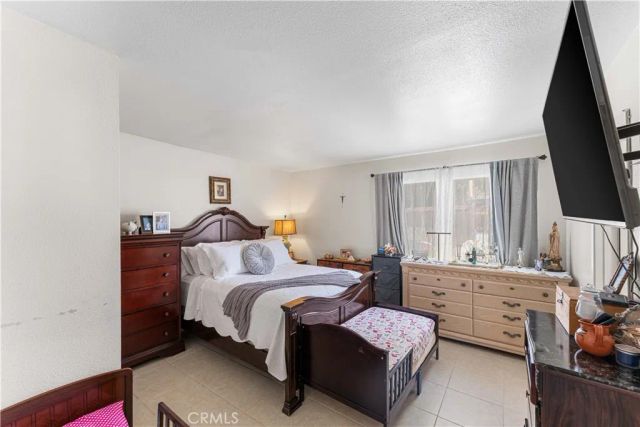 44202 E 4th Street, Lancaster, CA 93535