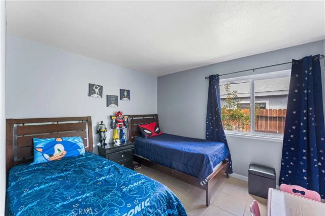 44202 E 4th Street, Lancaster, CA 93535