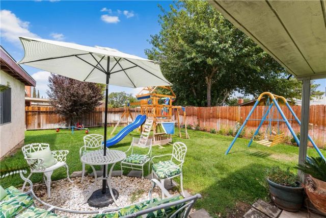 44202 E 4th Street, Lancaster, CA 93535