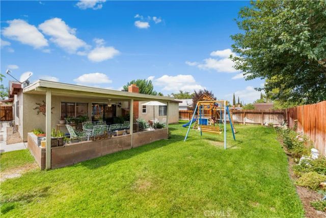 44202 E 4th Street, Lancaster, CA 93535