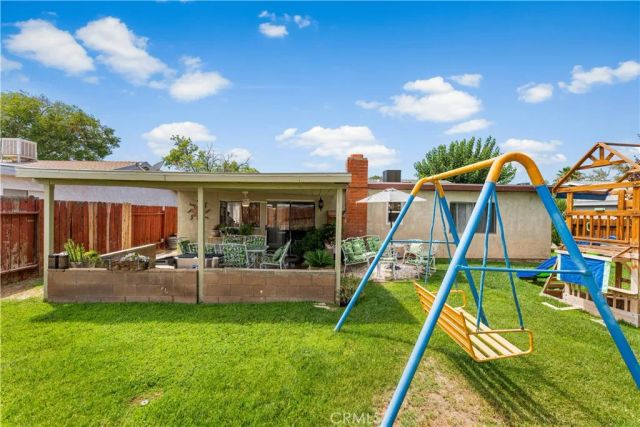 44202 E 4th Street, Lancaster, CA 93535