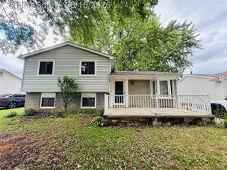 1501 Barchester Street, Westland, MI 48186