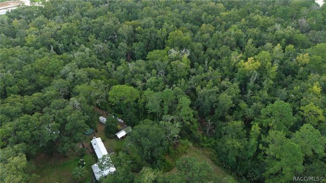 14186 Rosy Gull Avenue, Weeki Wachee, FL 34614