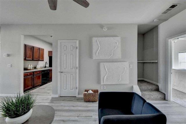 4605 Blue Iris Way, Oakwood, GA 30566