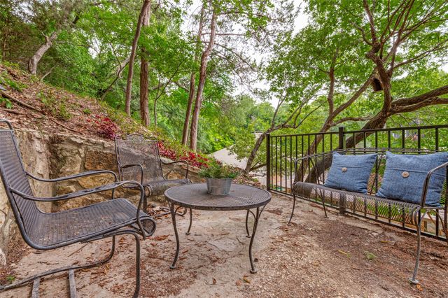 826 Cherlynne Drive, Cedar Hill, TX 75104
