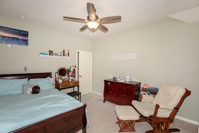 926 Mystic Village Lane, Seabrook, TX 77586