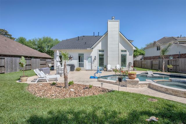 926 Mystic Village Lane, Seabrook, TX 77586