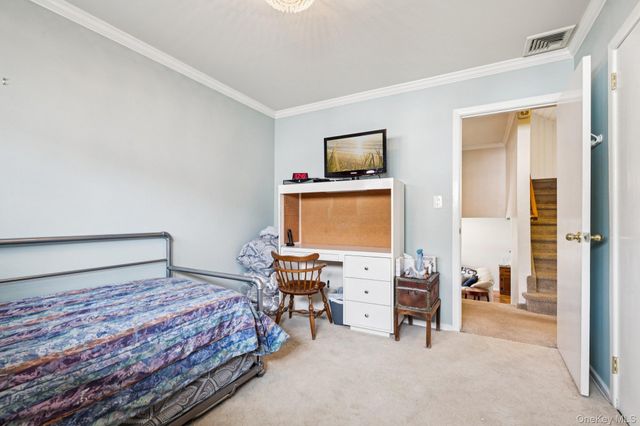 168 Glenmore Street, East Williston, NY 11596