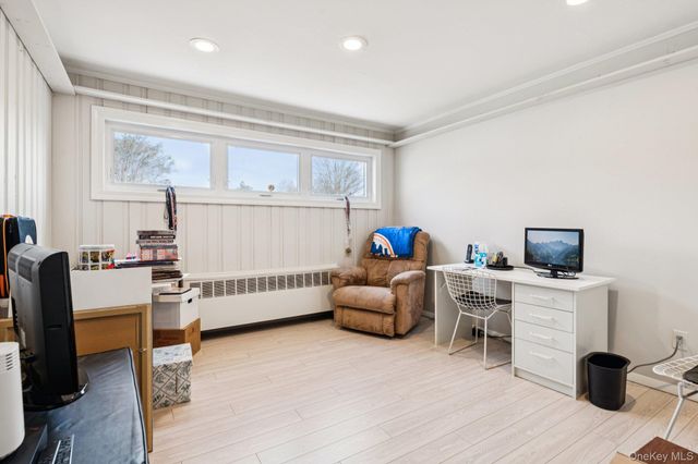 168 Glenmore Street, East Williston, NY 11596