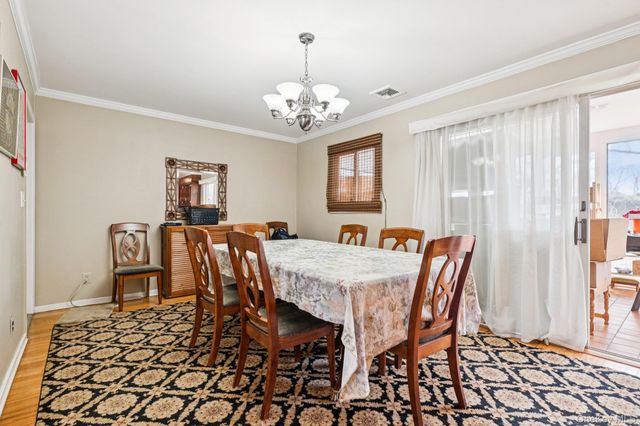 168 Glenmore Street, East Williston, NY 11596