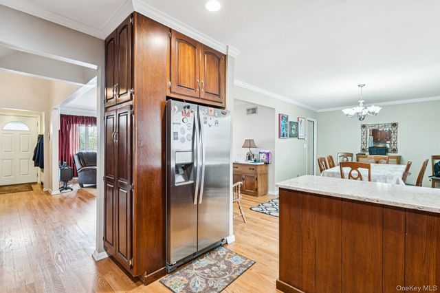 168 Glenmore Street, East Williston, NY 11596