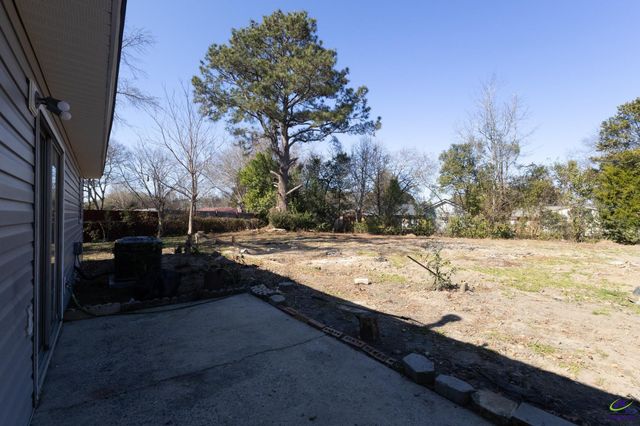 110 Stonefield Court, Warner Robins, GA 31093