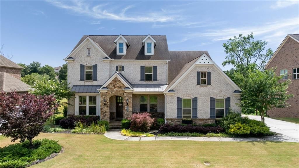 5915 Read Road, Suwanee, GA 30024