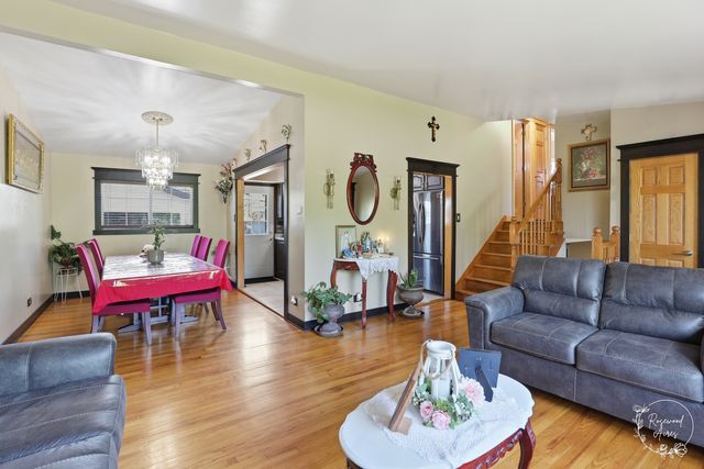 319 N Bradley Drive, Chicago Heights, IL 60411