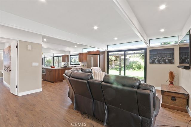 5651 Burlingame Avenue, Buena Park, CA 90621