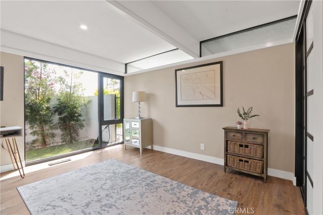 5651 Burlingame Avenue, Buena Park, CA 90621